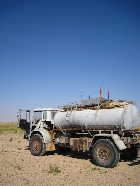 Water bowser of temproary camel camp