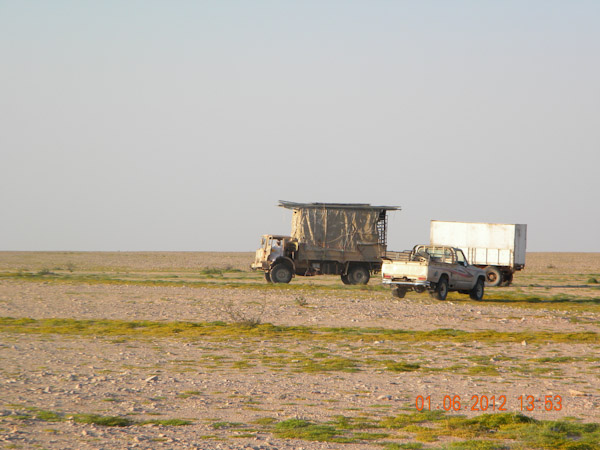 Mobile camel camp vehicles