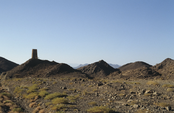 Look-out tower on road to Nizwa